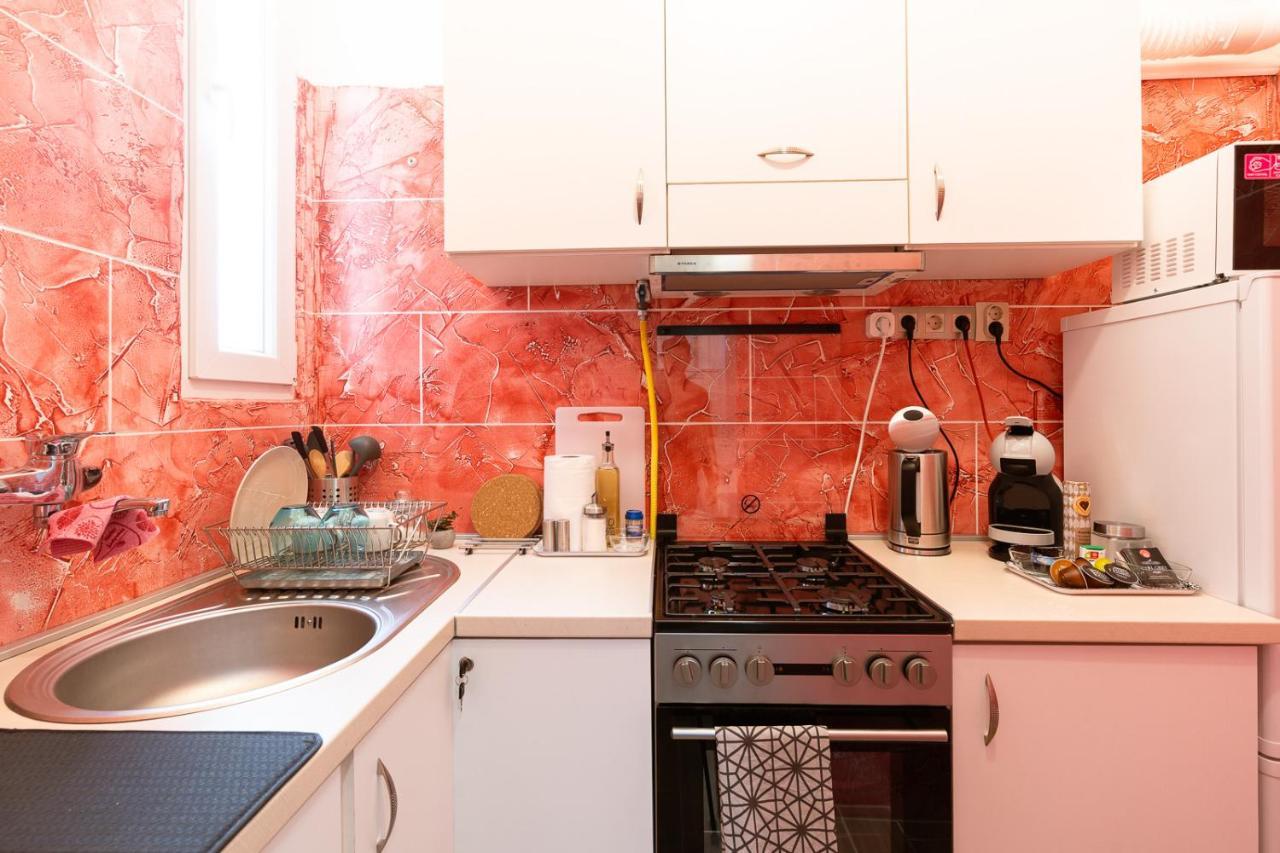 Stylish Modern Apartment Next To New York Cafe Budapeste